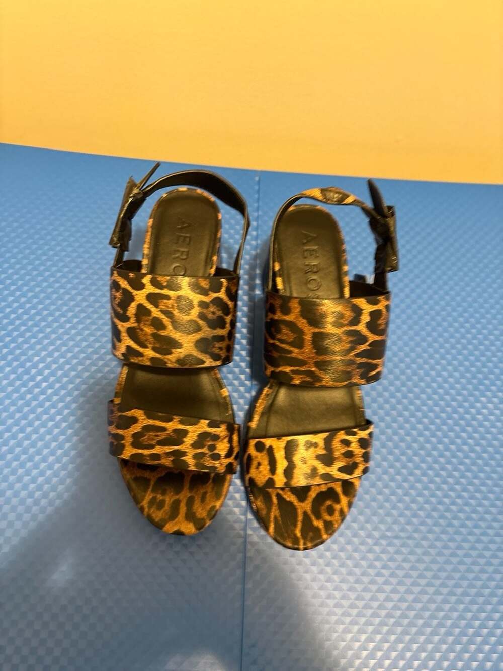 Aerosoles Leopard Print Platform Block Heel Sandals Size 7.5